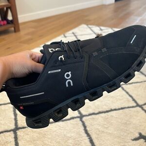 On Running Cloud 5 Waterproof mens Shoes